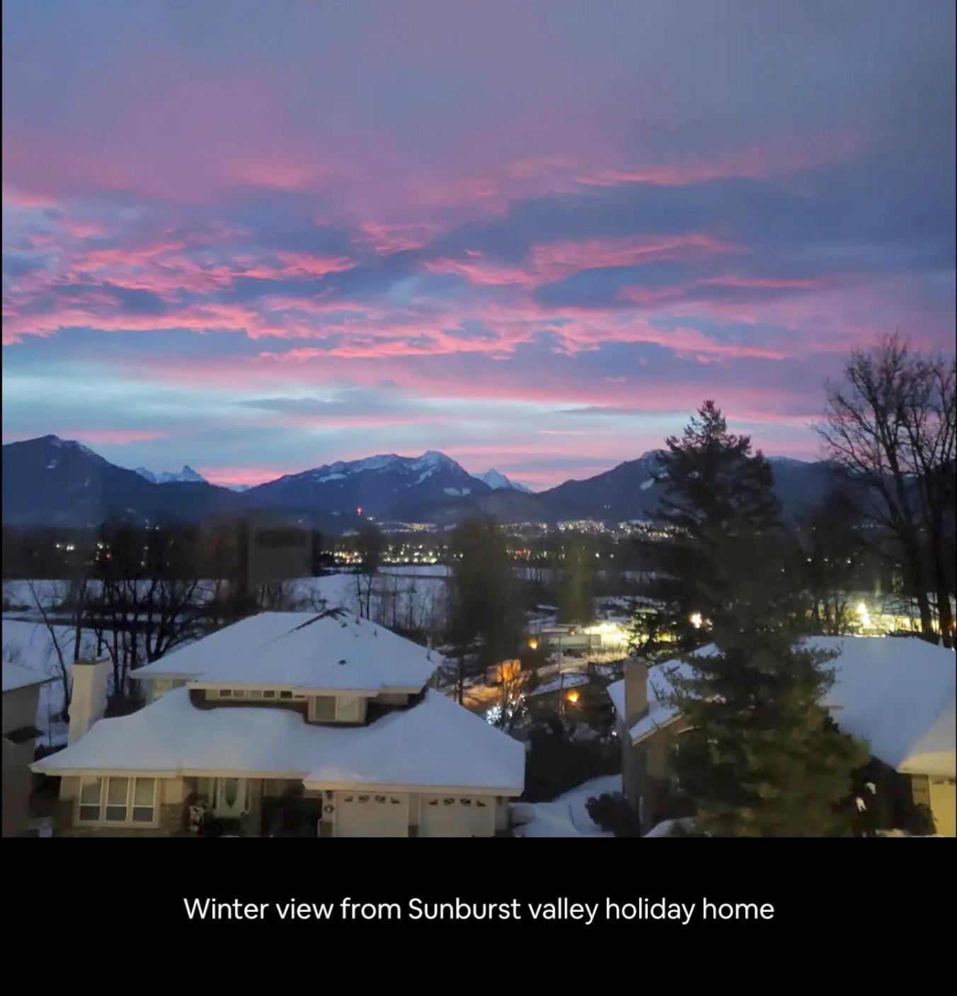 Mountain Retreat 3 Bedroom Garden House Near Heritage Park, Coliseum , Hwy 1, Fishing, Cultus Holiday home Chilliwack